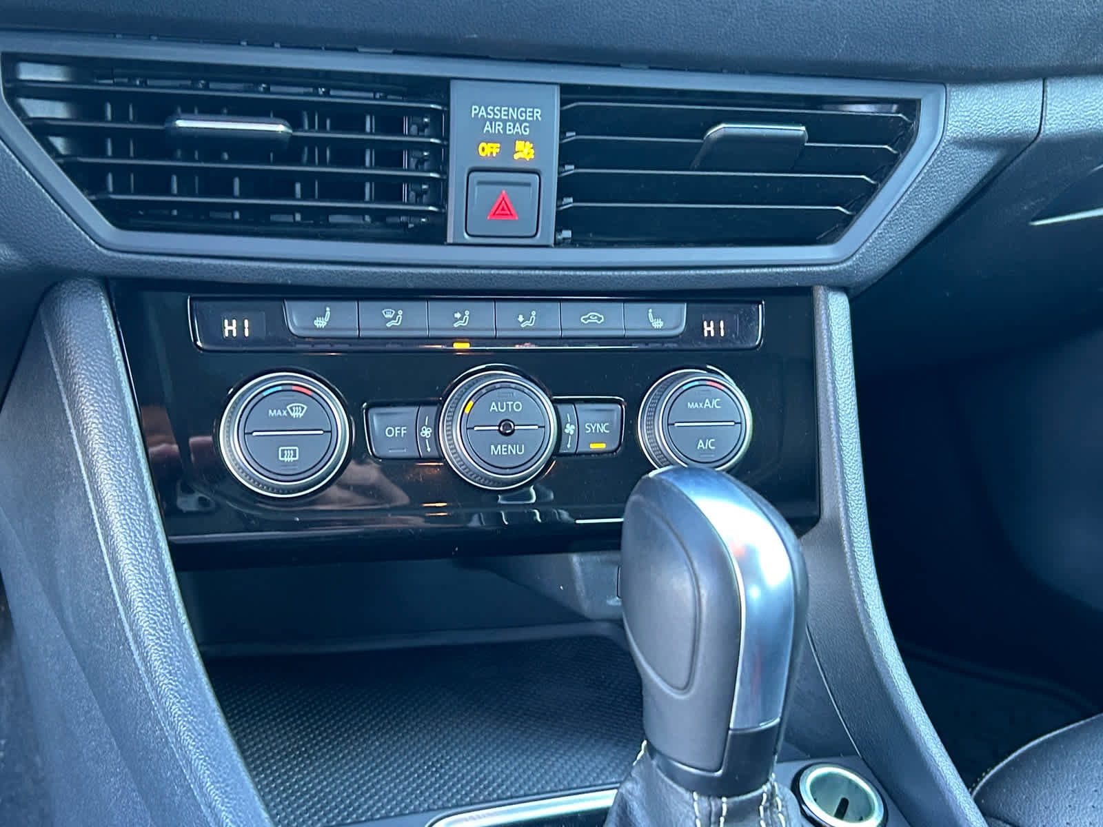 Used 2021 Volkswagen Jetta SE image 26