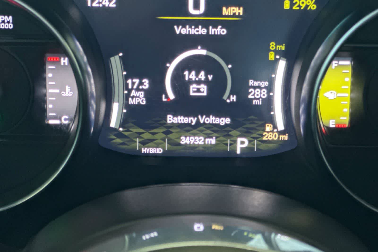 Used 2021 Jeep Wrangler Unlimited Rubicon 4xe w/ Cold Weather Group AWD/4WD image 30