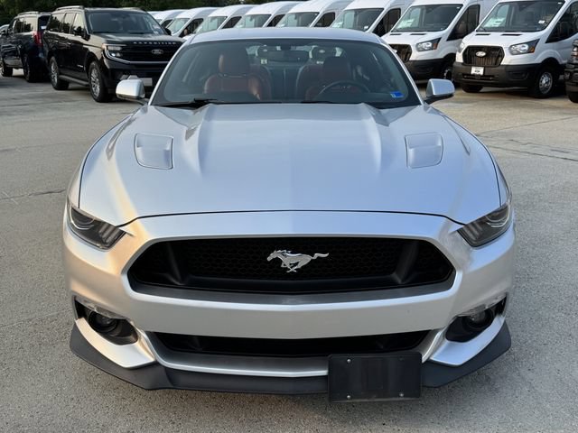 Used 2017 Ford Mustang GT Premium w/ GT Performance Package RWD image 2