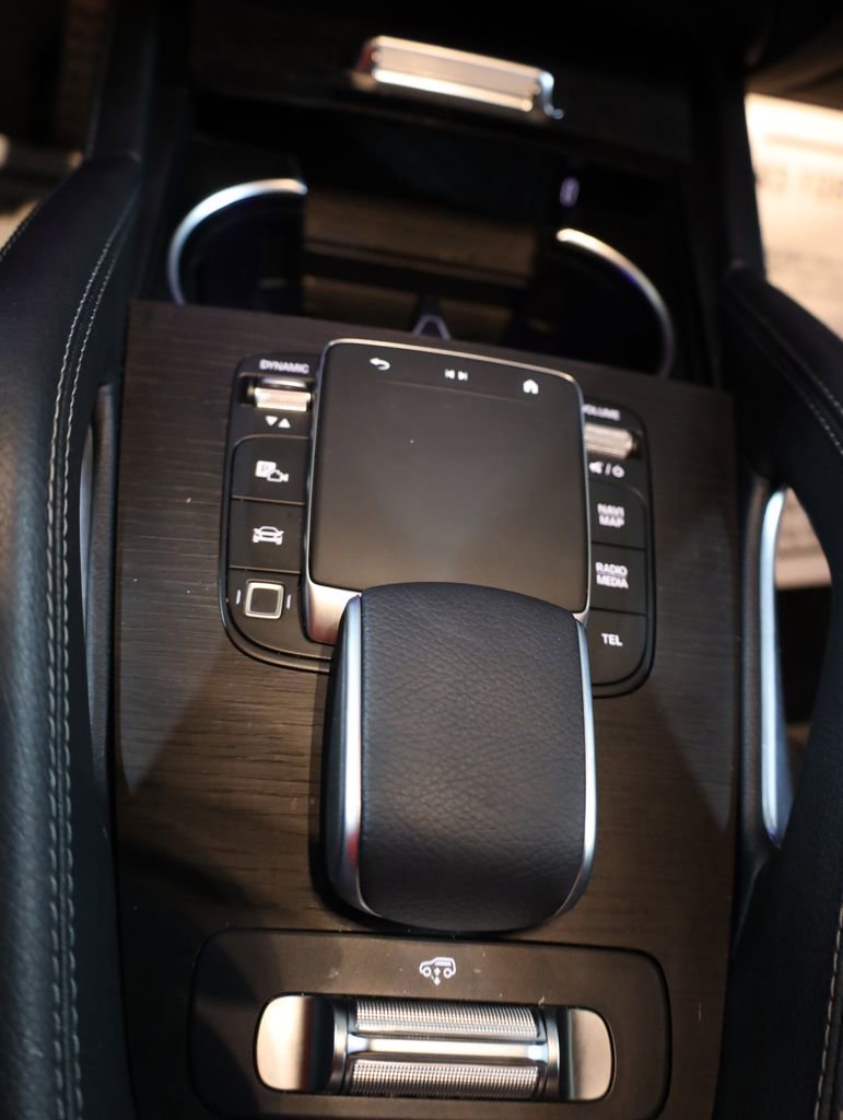 Used 2025 Mercedes-Benz GLS 450 4MATIC image 26