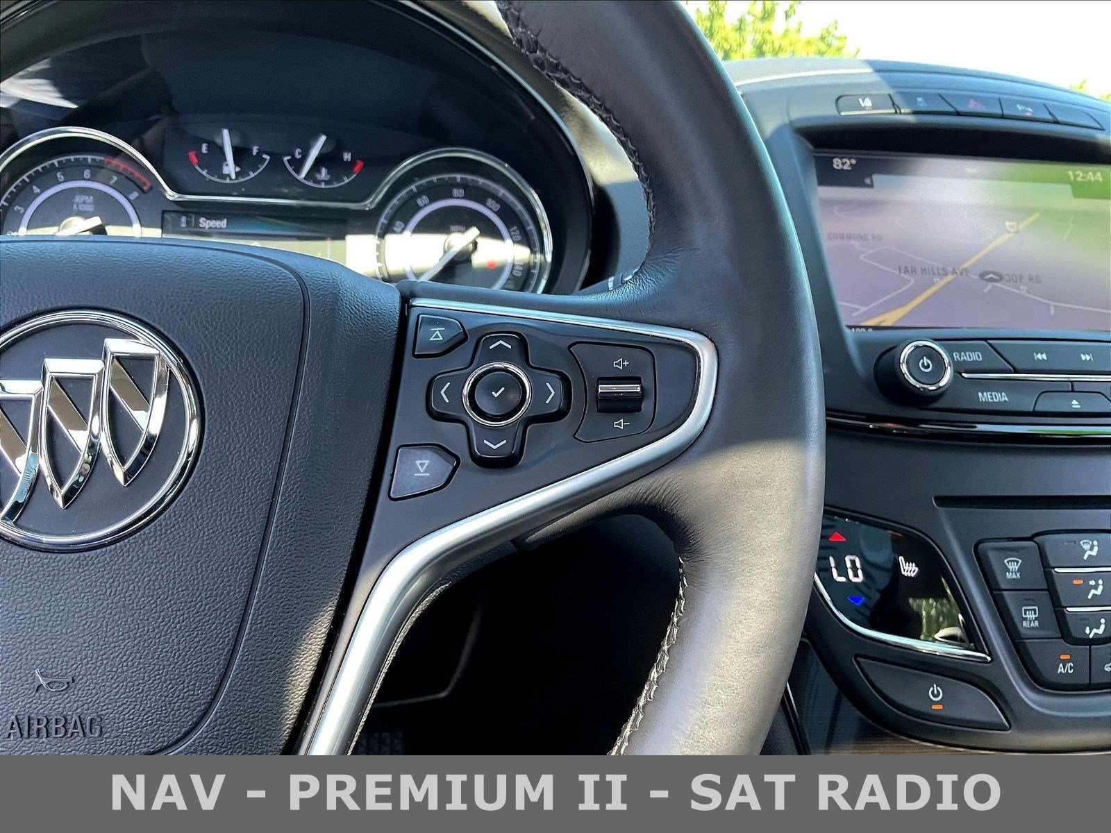 Used 2017 Buick Regal Premium w/ Driver Confidence Package #1 FWD image 12