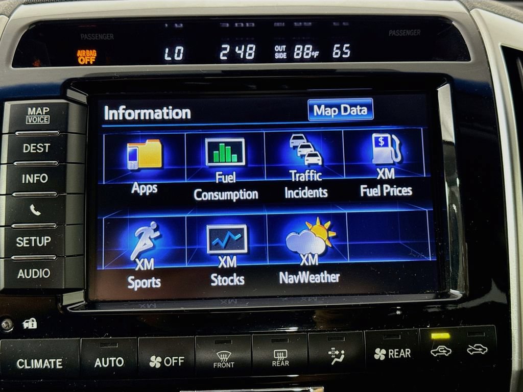 Used 2013 Toyota Land Cruiser AWD/4WD image 15