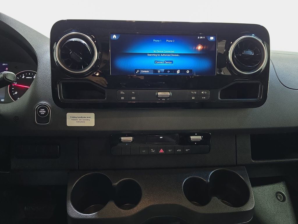 Used 2024 Mercedes-Benz Sprinter 144 Cargo image 22