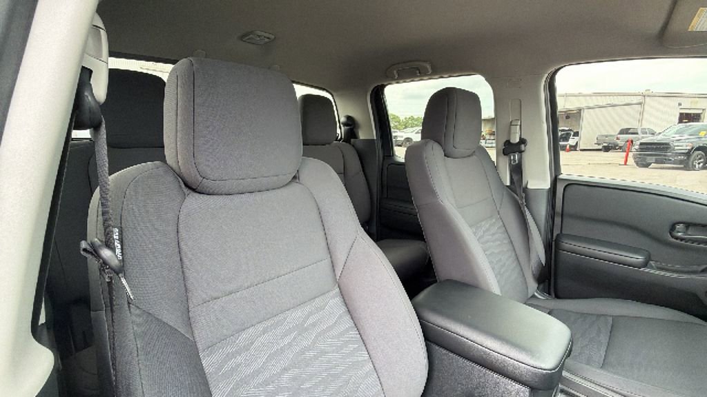 Used 2026 Nissan Frontier S AWD/4WD image 30