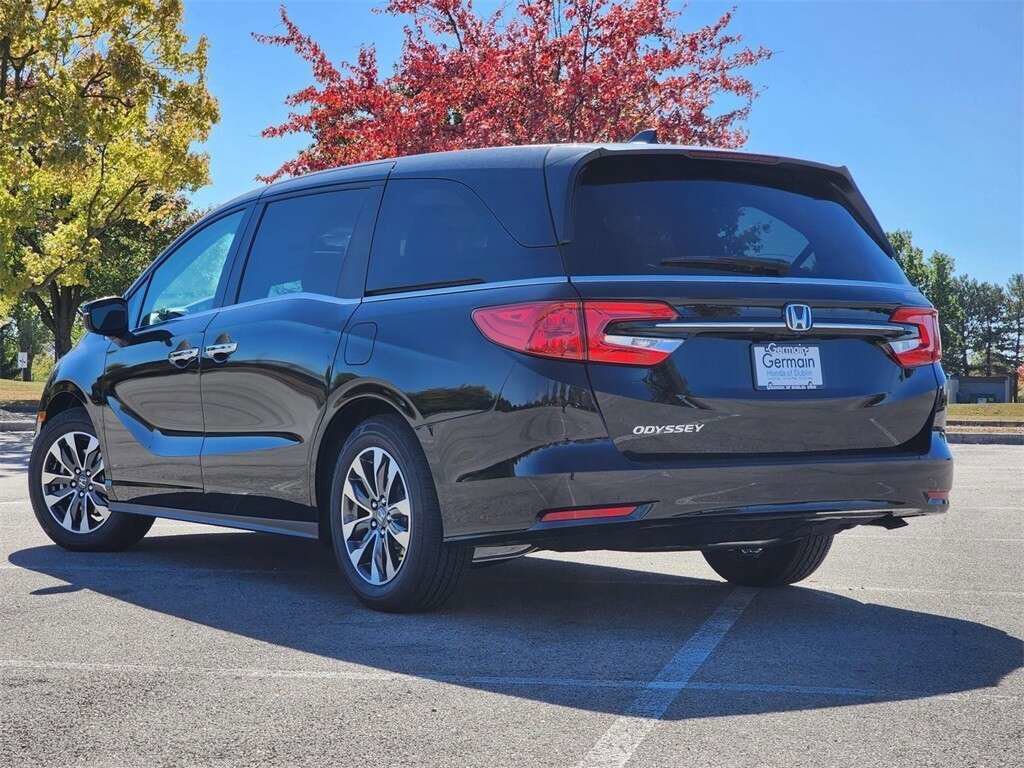 Certified 2024 Honda Odyssey EX-L image 12