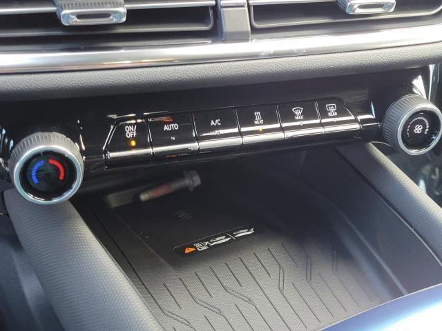 New 2026 Chevrolet Equinox EV LT image 26