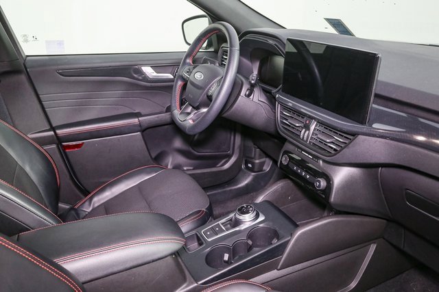 Used 2023 Ford Escape ST-Line w/ Tech Pack #1 image 19