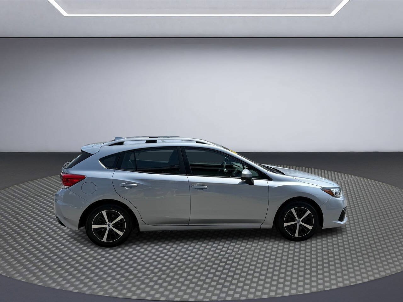 Used 2020 Subaru Impreza 2.0i Premium AWD/4WD image 8