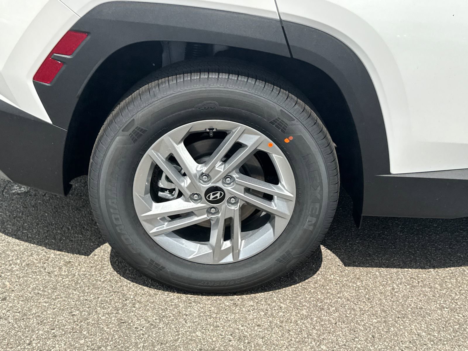 New 2026 Hyundai Tucson SE FWD image 18