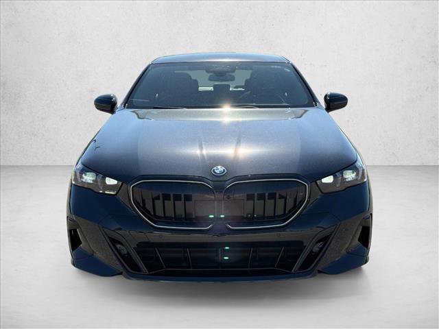 Used 2026 BMW 550e xDrive w/ Executive Package AWD/4WD image 10