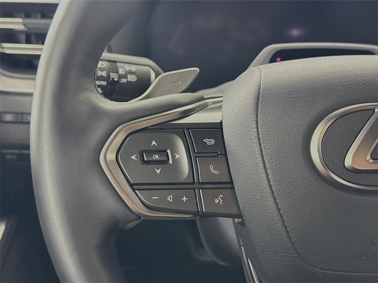 Used 2024 Lexus GX 550 image 17