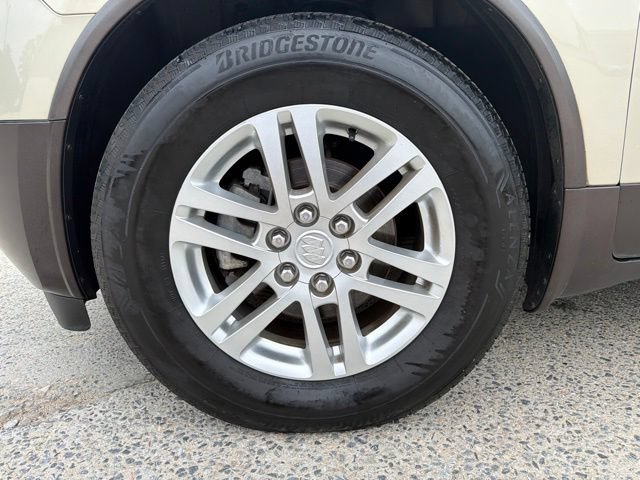 Used 2012 Buick Enclave FWD image 9