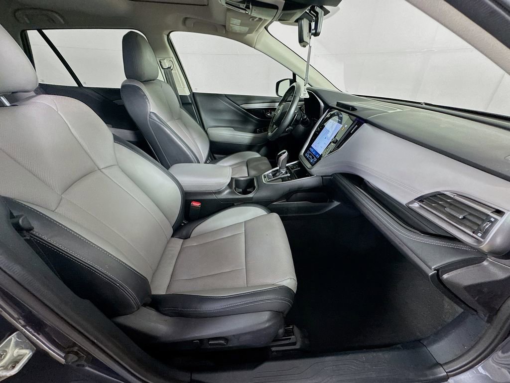 Used 2023 Subaru Outback Limited image 35