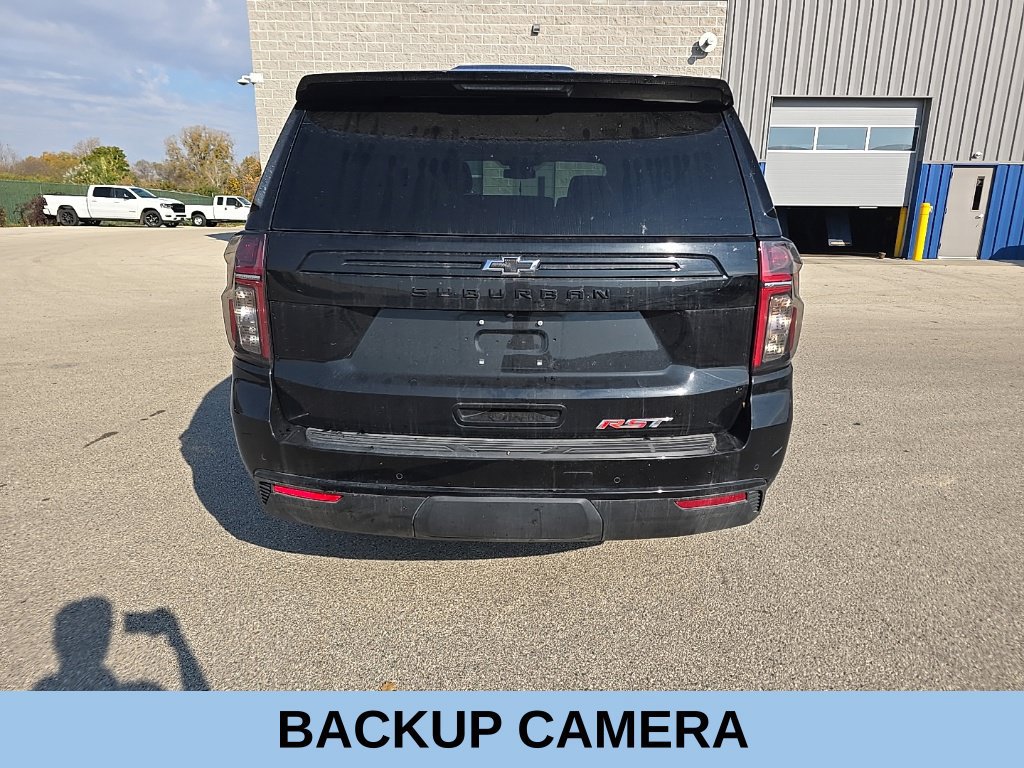 Used 2024 Chevrolet Suburban RST w/ Luxury Package AWD/4WD image 5