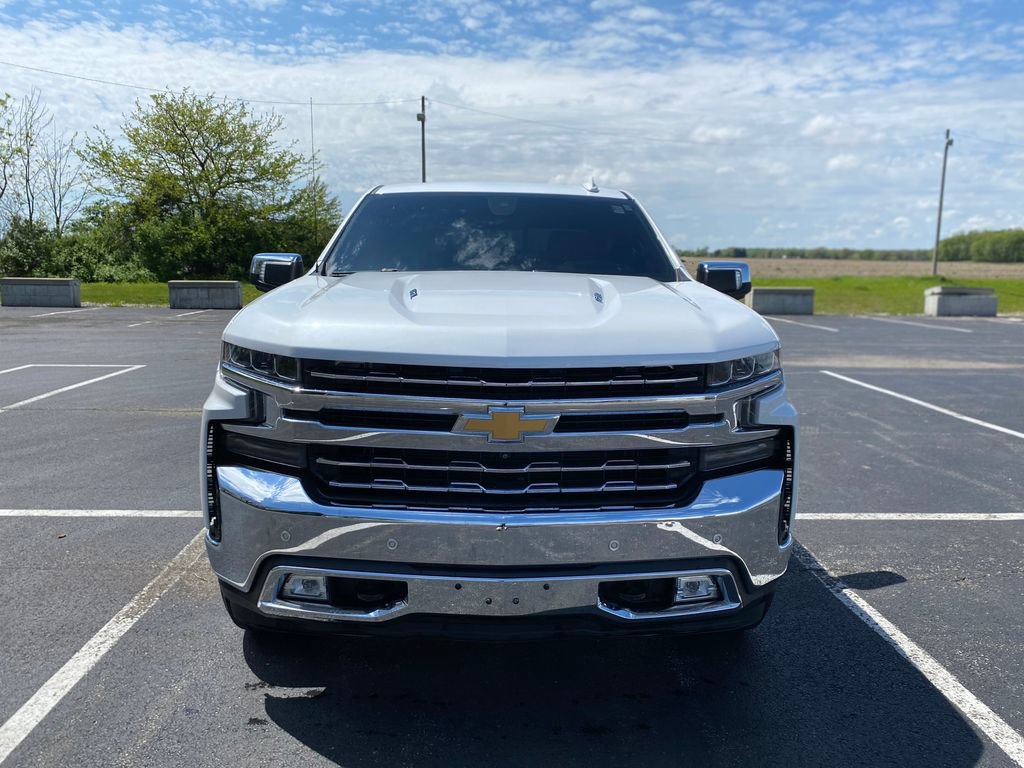 Used 2019 Chevrolet Silverado 1500 LTZ w/ LTZ Premium Package AWD/4WD image 2