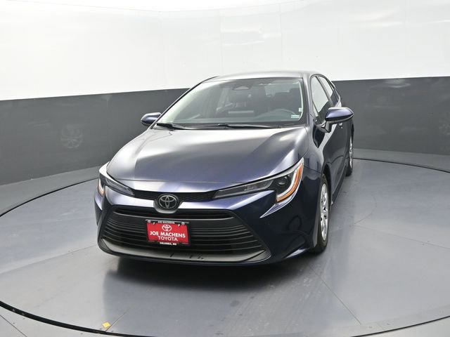 Used 2024 Toyota Corolla LE FWD image 18