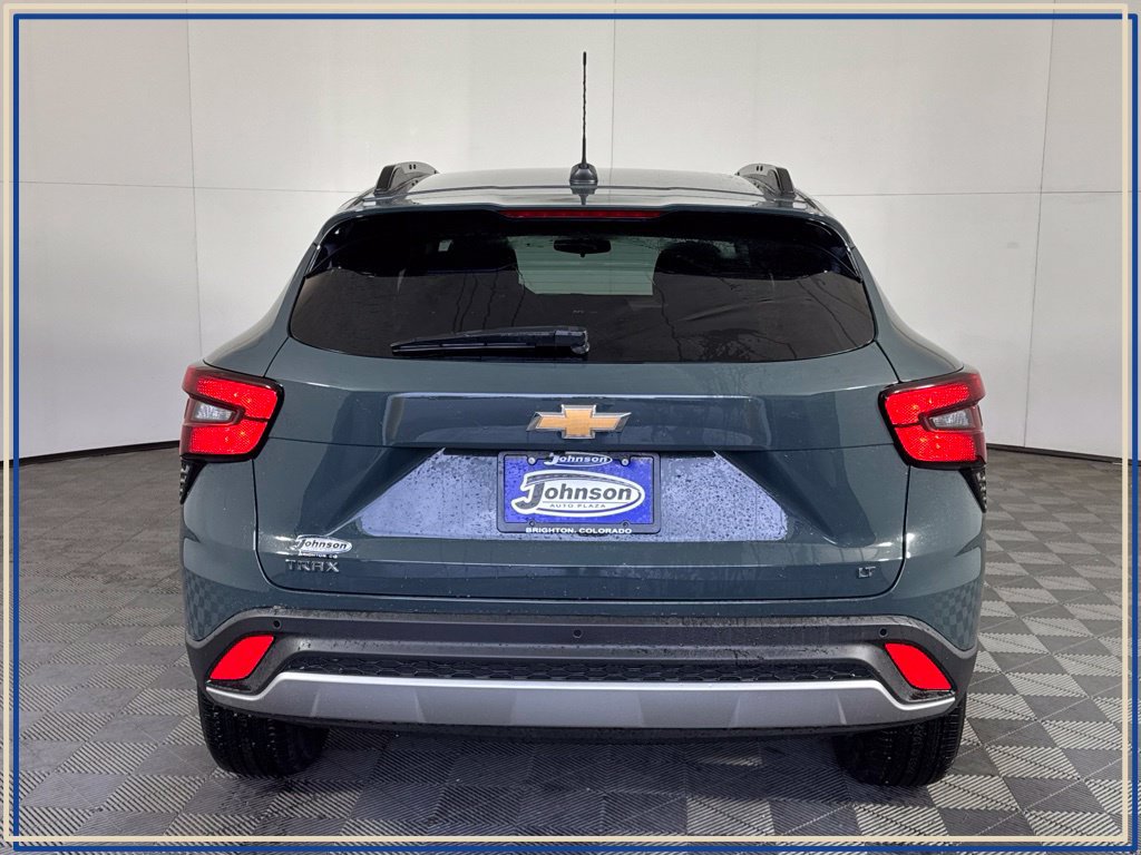 New 2026 Chevrolet Trax LT w/ Driver Confidence Package FWD image 8