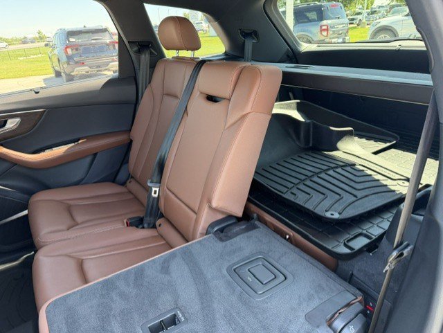 Used 2025 Audi Q7 3.0T Premium Plus AWD/4WD image 31