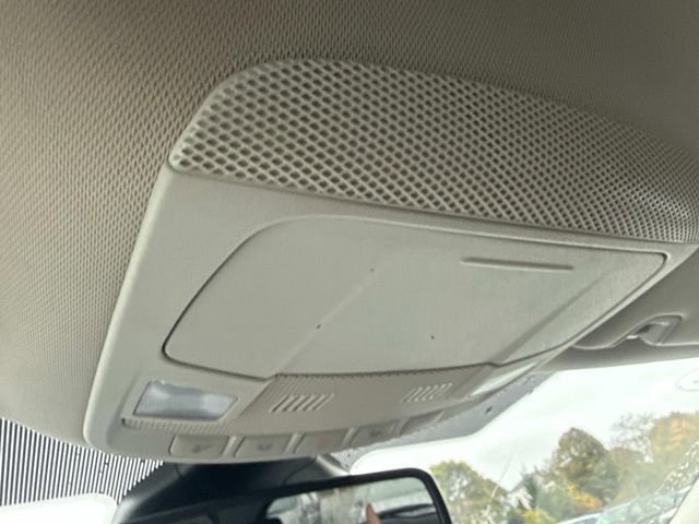 Used 2024 Ford Edge SEL image 32