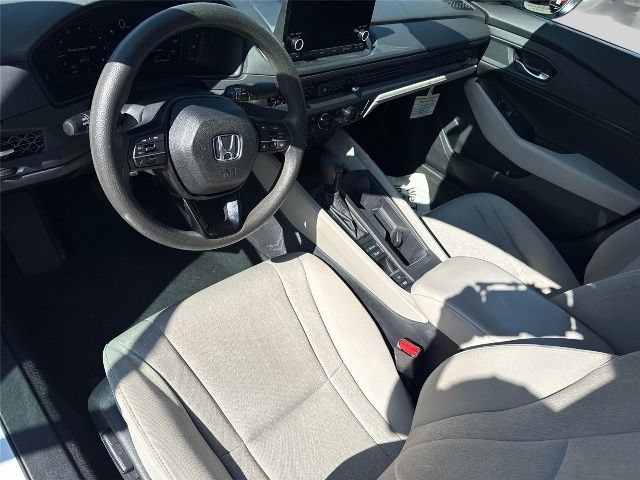 Used 2024 Honda Accord EX image 10