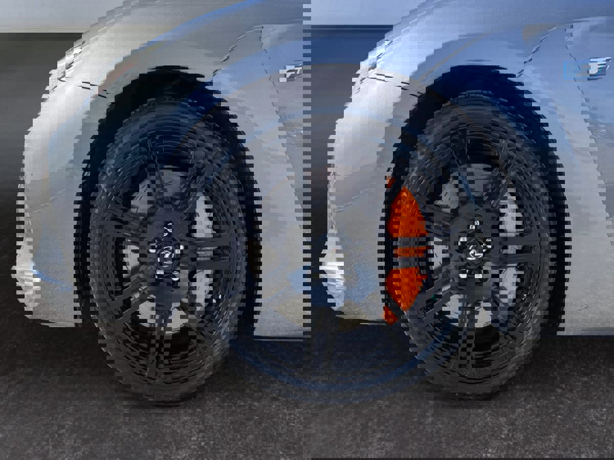 Used 2017 Lexus RC F w/ Premium Package image 9