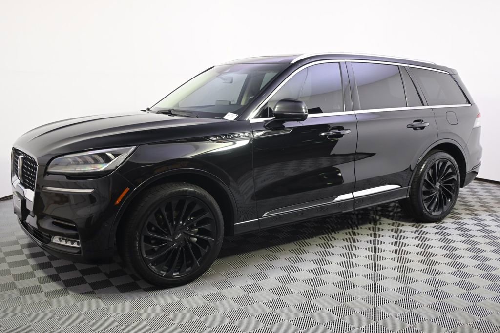 Used 2021 Lincoln Aviator Reserve w/ Equipment Group 208A AWD/4WD image 2
