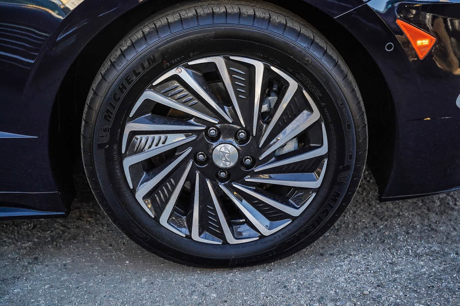 Certified 2023 Hyundai Sonata Limited image 6