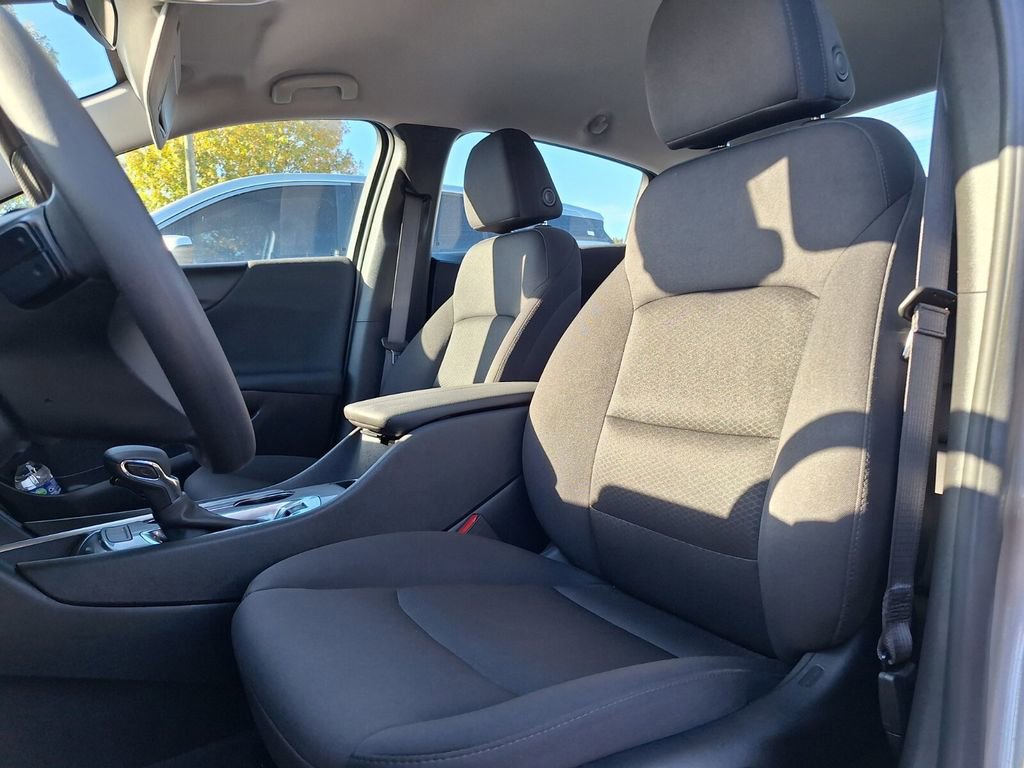 Used 2024 Chevrolet Malibu LT image 21