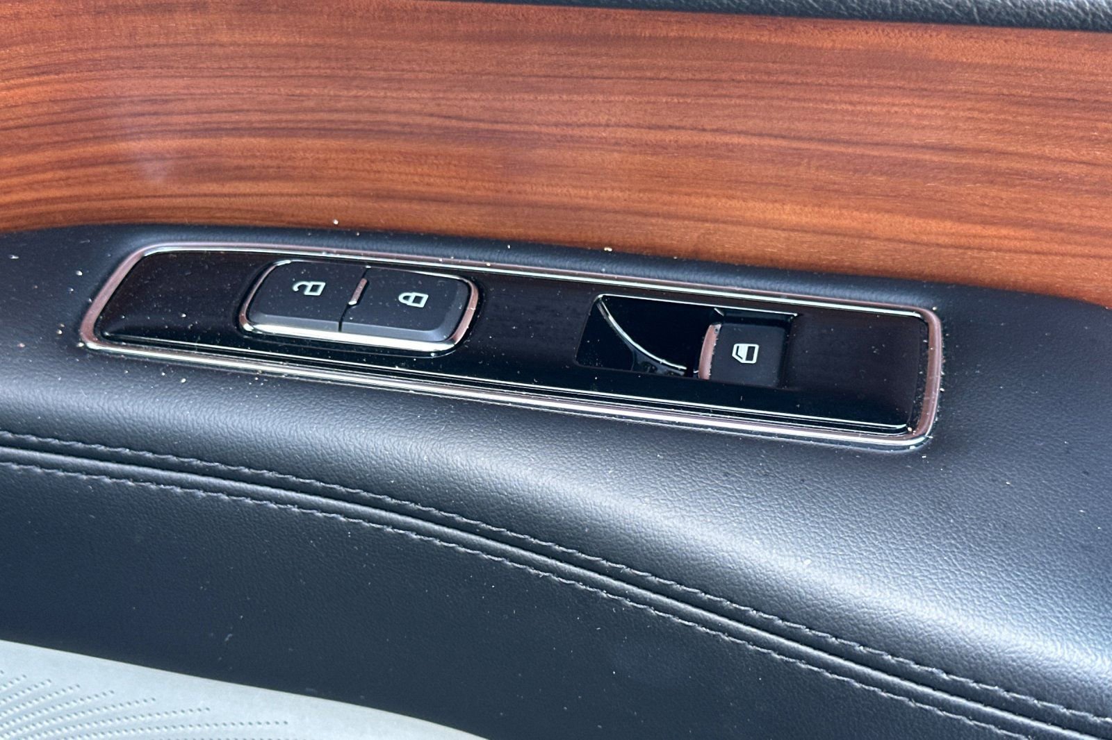 Used 2019 Lincoln Navigator L Reserve image 20
