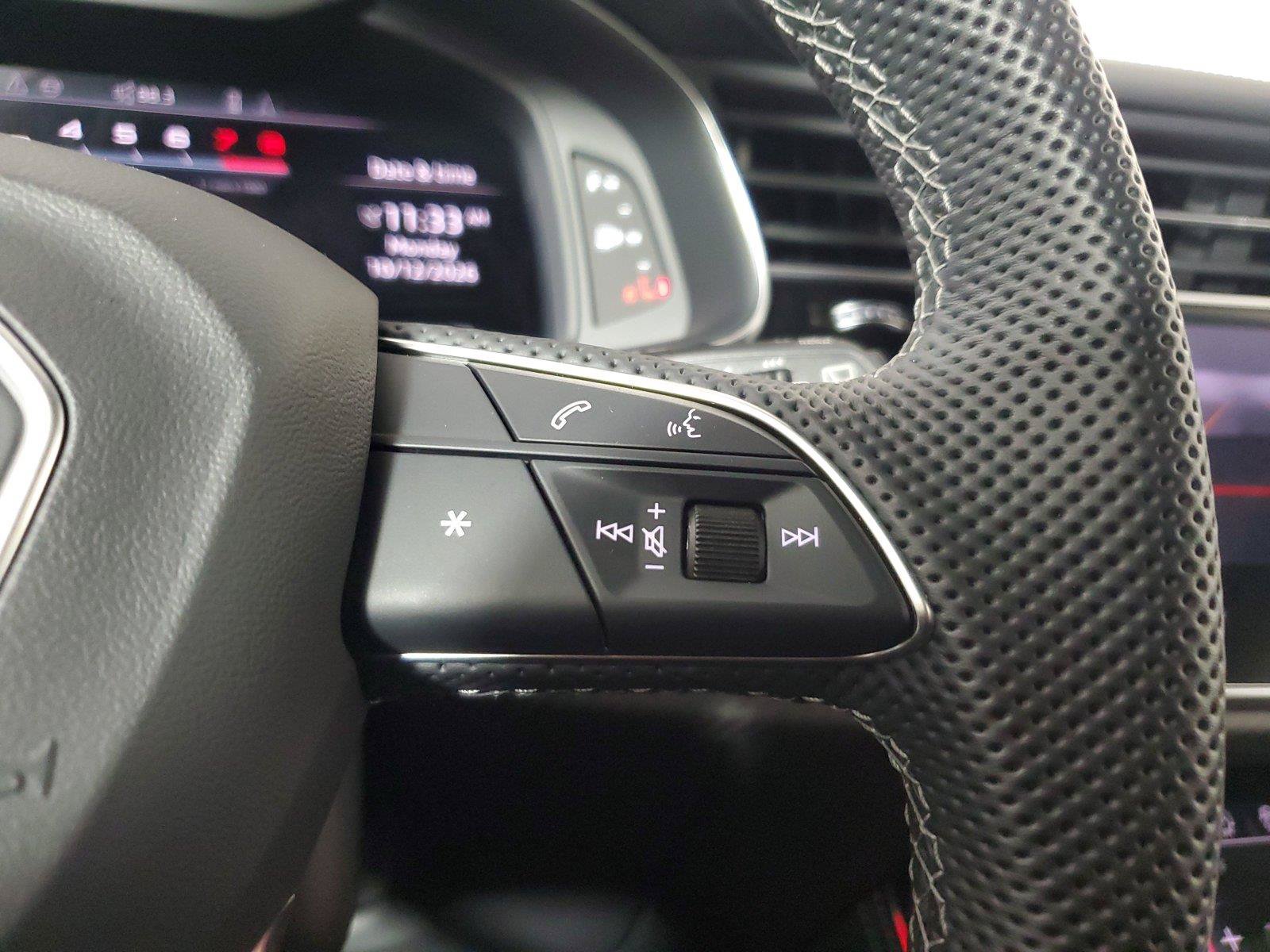 Used 2026 Audi SQ8 Prestige AWD/4WD image 25