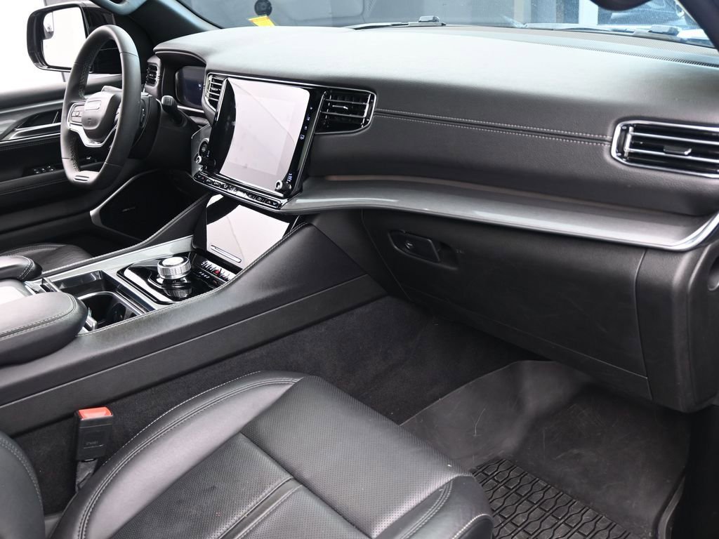 Used 2022 Jeep Wagoneer Series II image 49