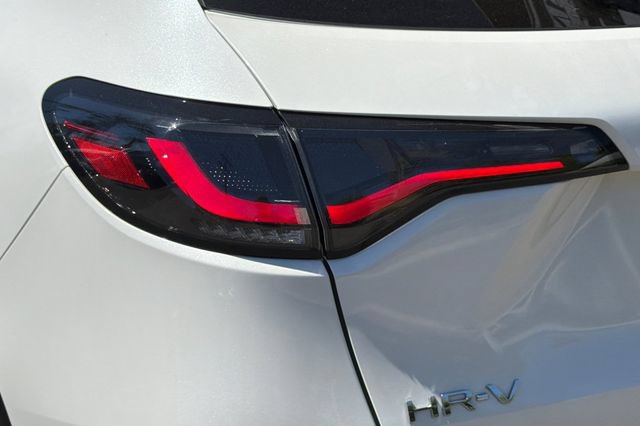 Certified 2024 Honda HR-V Sport image 35