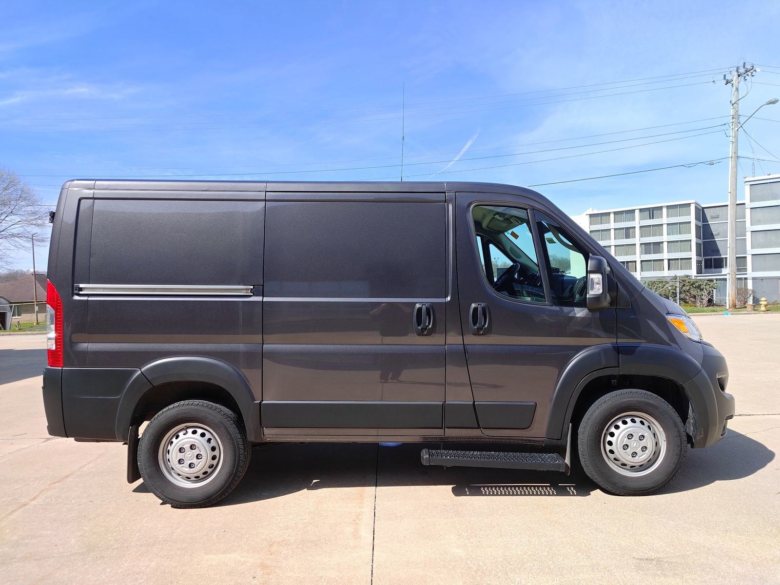 Used 2024 RAM ProMaster 1500 image 2