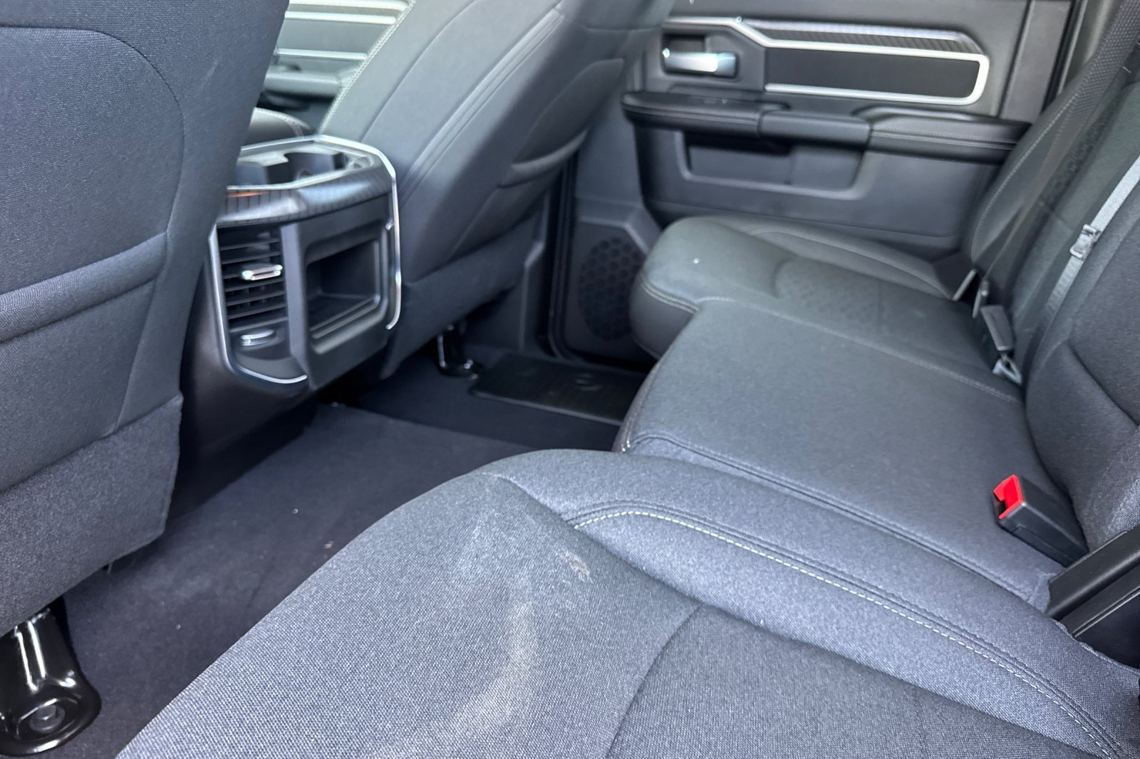 New 2026 RAM 3500 Big Horn AWD/4WD image 11