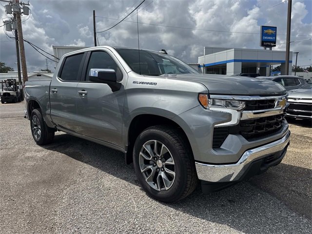 New 2026 Chevrolet Silverado 1500 LT w/ Convenience Package II image 1