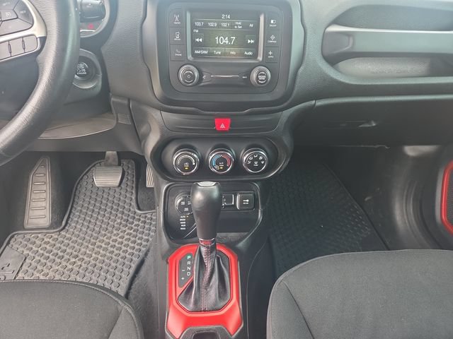 Used 2016 Jeep Renegade Trailhawk AWD/4WD image 11