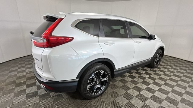 Used 2019 Honda CR-V Touring image 2