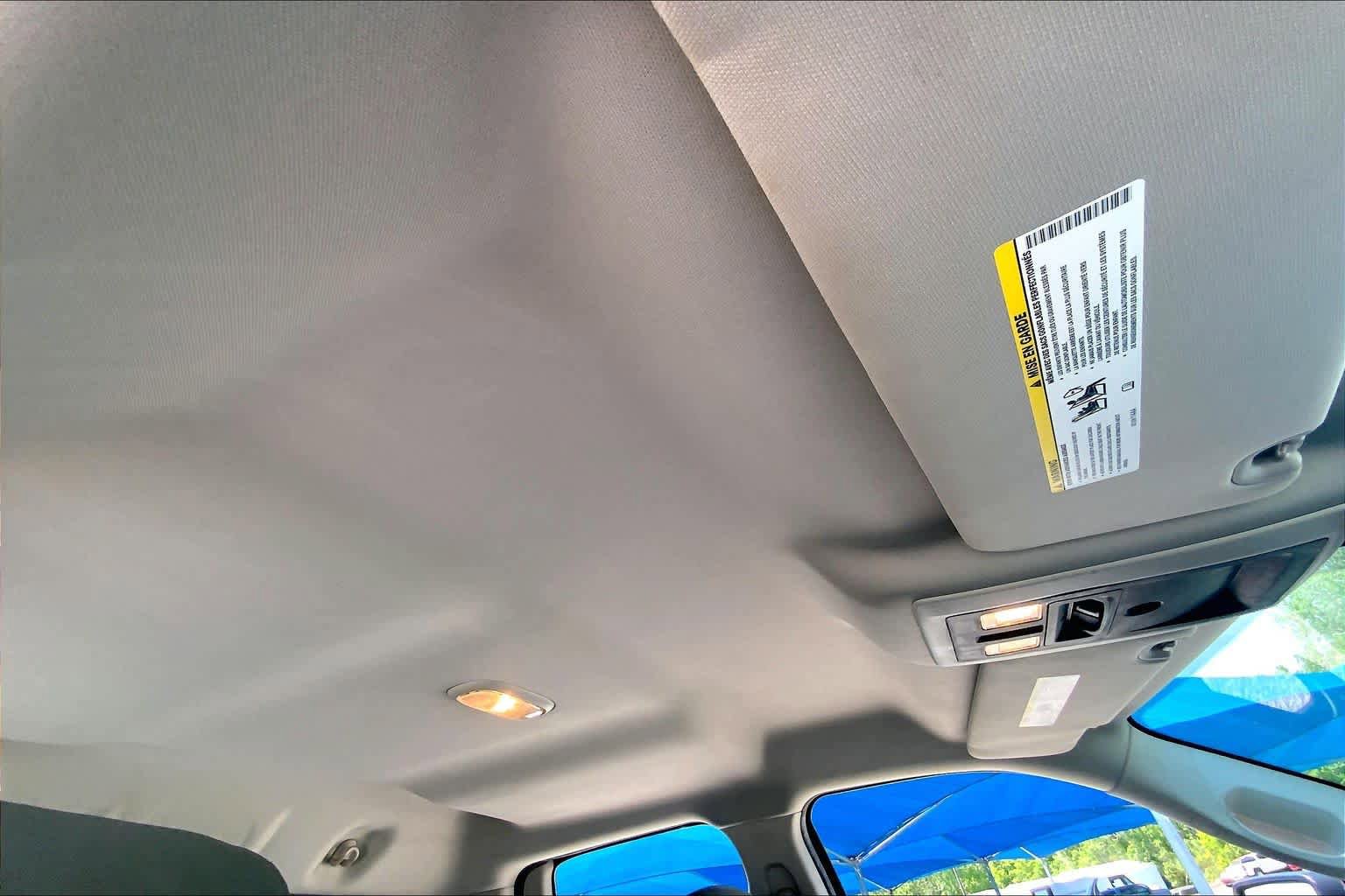 Used 2015 RAM 1500 Classic SLT RWD image 14