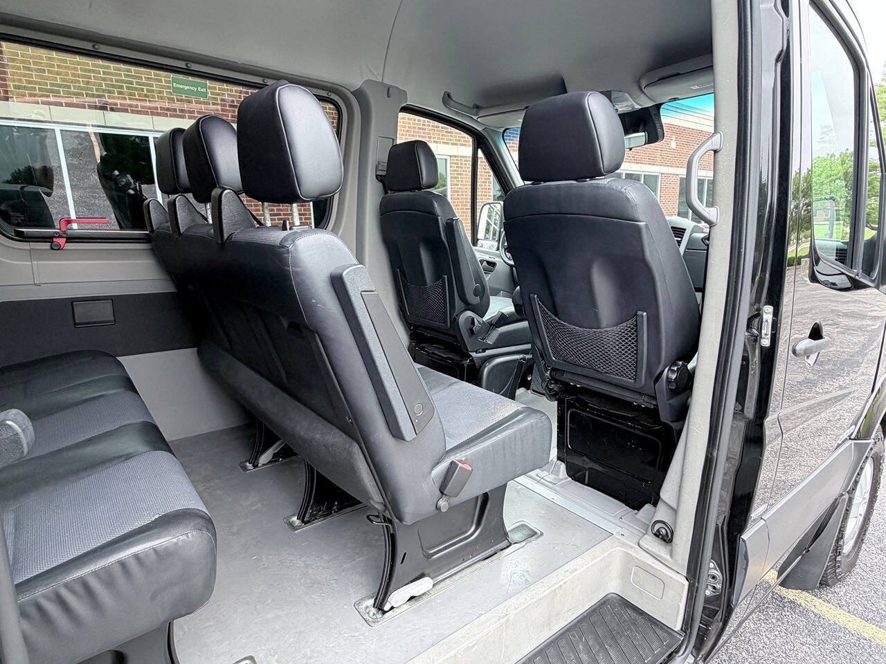 Used 2014 Mercedes-Benz Sprinter 2500 image 12