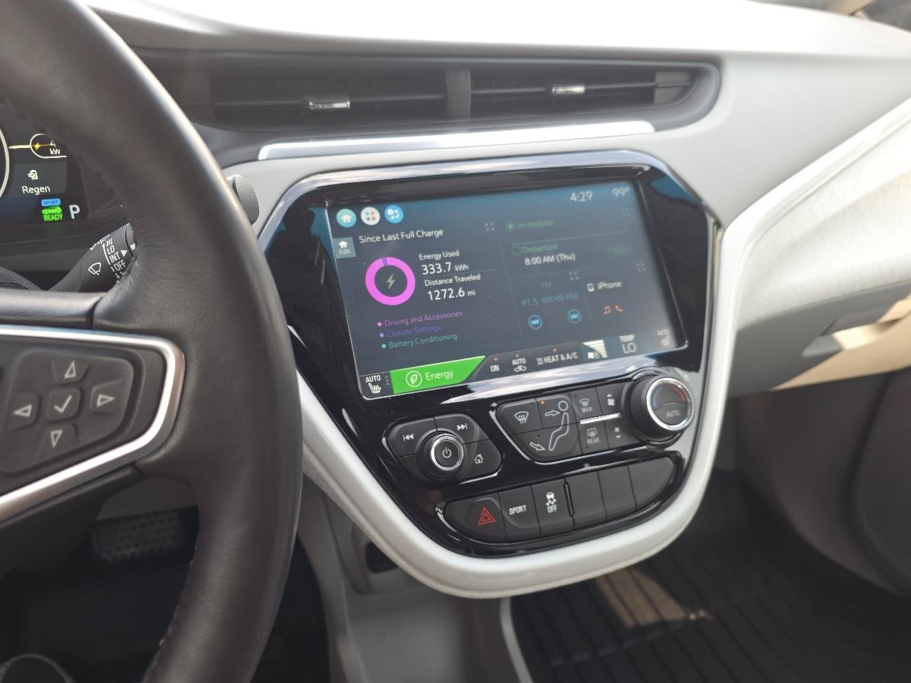 Used 2017 Chevrolet Bolt Premier w/ Driver Confidence II Package FWD image 31