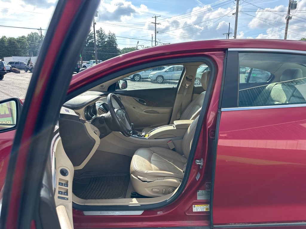 Used 2012 Buick LaCrosse Premium FWD image 9