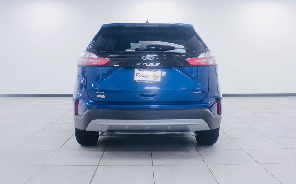 Used 2024 Ford Edge SEL image 20