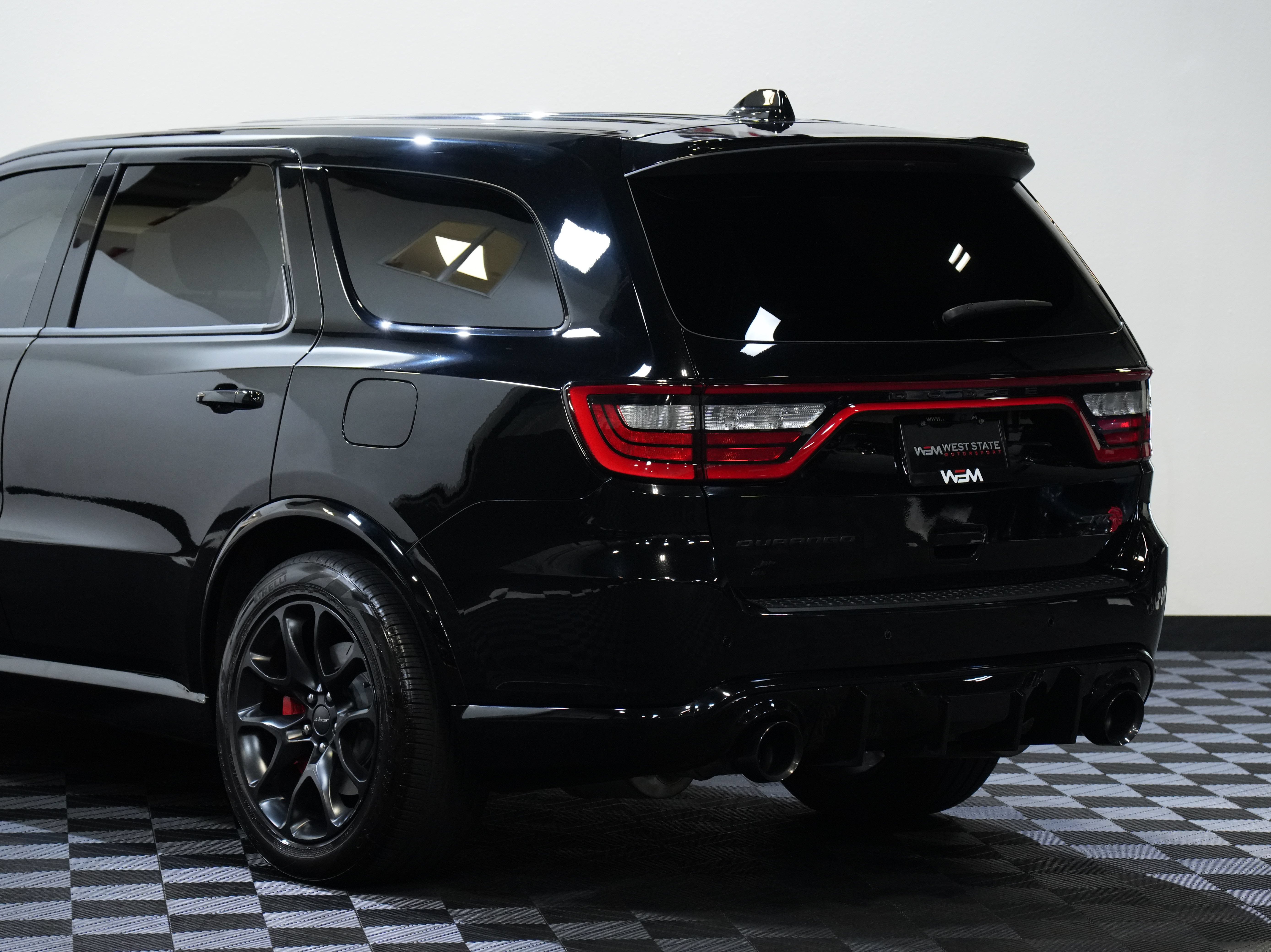 Used 2021 Dodge Durango SRT Hellcat w/ Technology Group AWD/4WD image 15