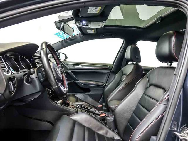 Used 2020 Volkswagen GTI SE FWD image 13