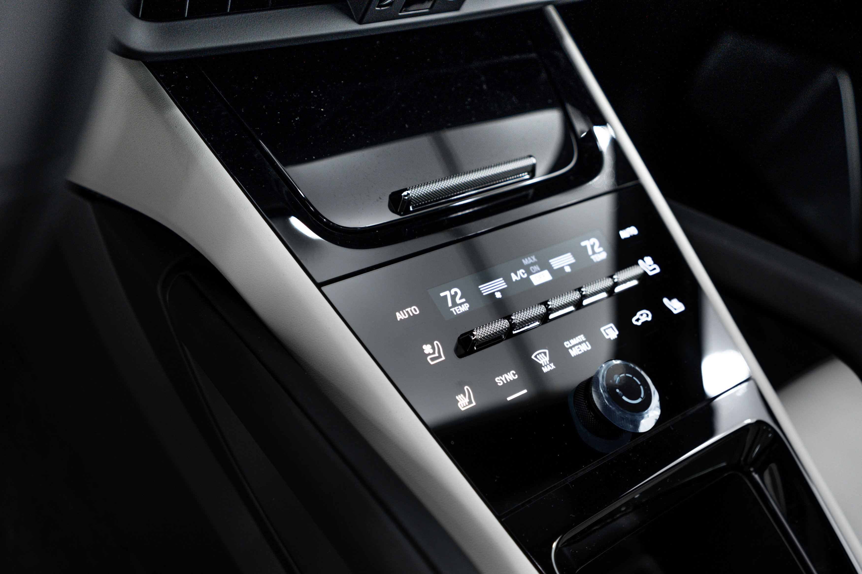 New 2026 Porsche Cayenne S image 16