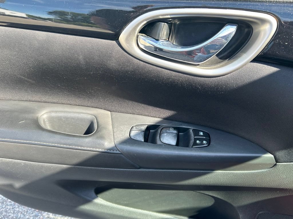 Used 2017 Nissan Sentra SV FWD image 24