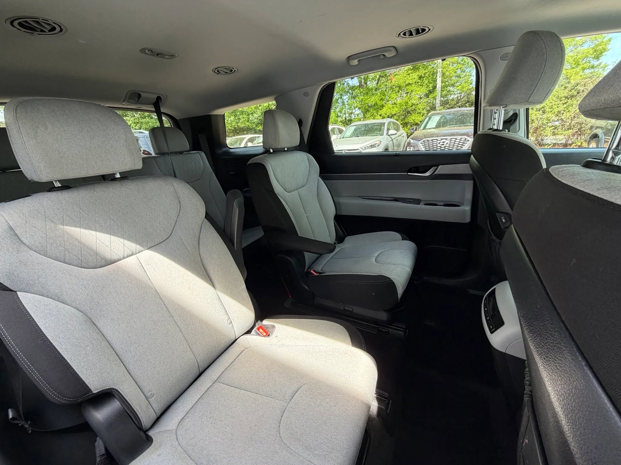 Used 2021 Hyundai Palisade SEL w/ Convenience Package FWD image 12