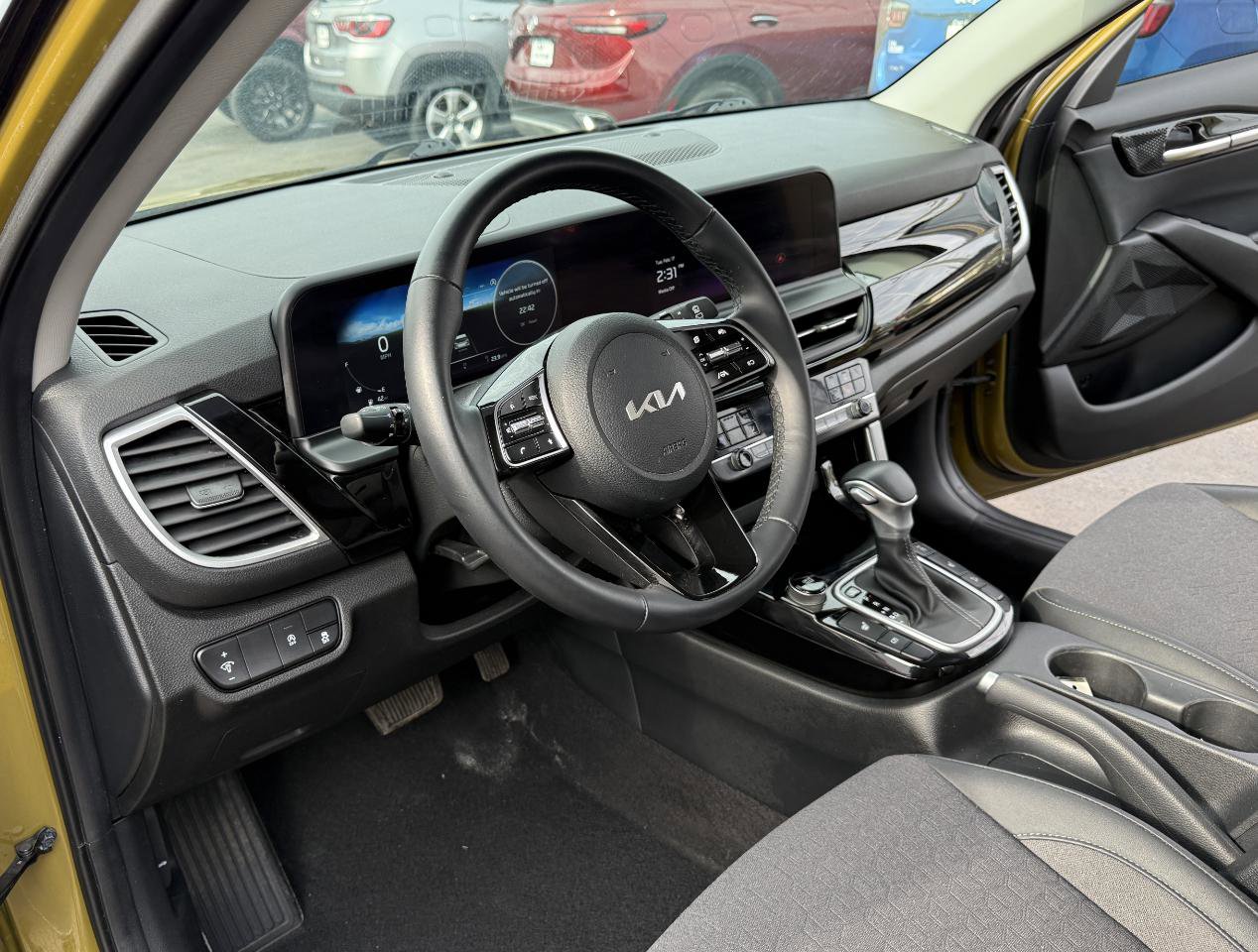 Used 2024 Kia Seltos S image 26