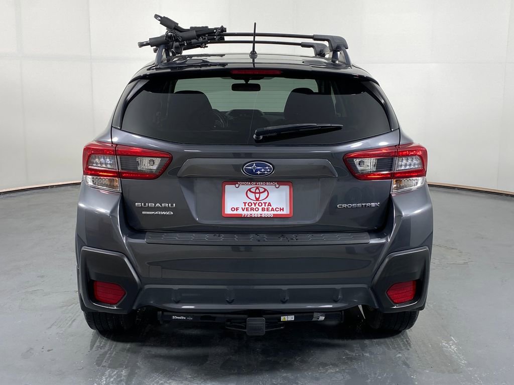 Used 2021 Subaru Crosstrek 2.0i image 5