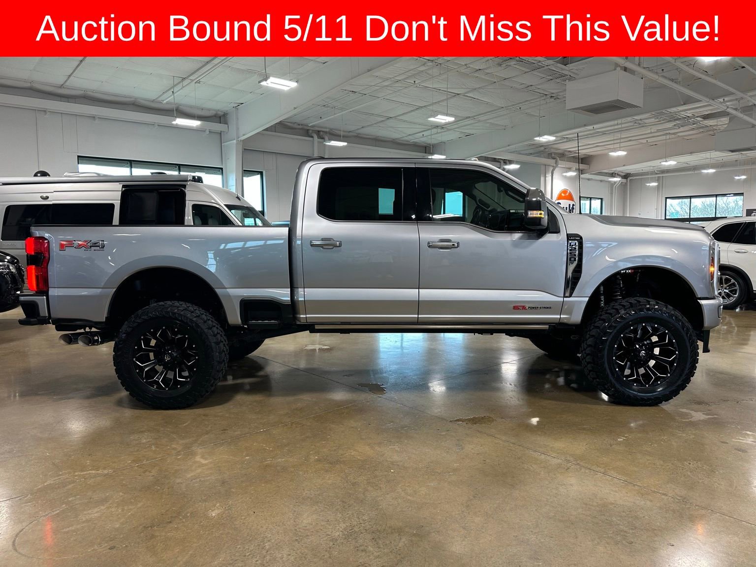 Used 2024 Ford F250 Limited w/ FX4 Off-Road Package AWD/4WD image 9